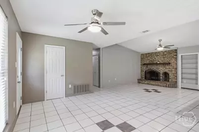 601 Leaning Oaks Drive, Savannah, GA 31410 - Photo 6
