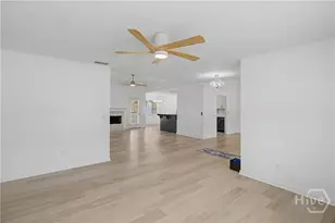 1135 Montclair Dr, Hinesville, GA 31313 - Photo 8