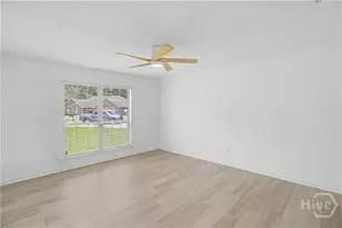 1135 Montclair Dr, Hinesville, GA 31313 - Photo 6