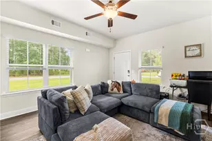 725 Mill Creek Cir, Hinesville, GA 31313 - Photo 6