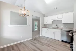 7206 Grant St, Savannah, GA 31406 - Photo 12
