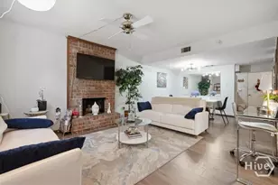 2220 E Victory Dr, Savannah, GA - Photo 6