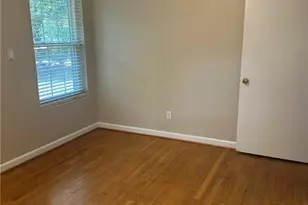 5201 Habersham St, Savannah, GA 31405 - Photo 14