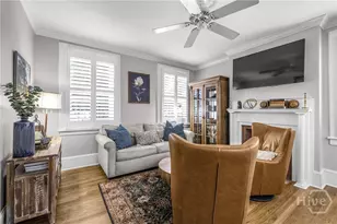219 Abercorn St, Savannah, GA 31401 - Photo 8