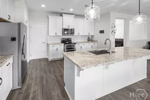 30 Shoefstall St, Savannah, GA 31407 - Photo 14