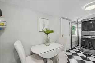 1124 E 37th St, Savannah, GA 31404 - Photo 24
