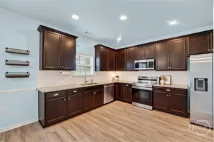 407 Sunbury Dr, Richmond Hill, GA 31324 - Photo 14