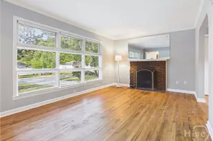 1938 Mitchell St, Savannah, GA 31405 - Photo 10
