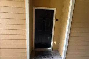 9201 Walden Park Dr, Savannah, GA 31410 - Photo 2