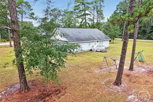 30 Vandiver St, Pembroke, GA 31321 - Photo 8