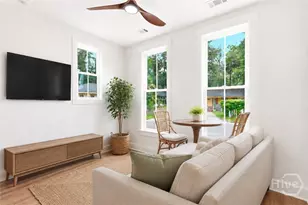 1314 E 38th St, Savannah, GA 31404 - Photo 2