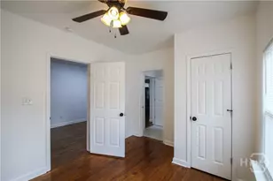 1904 E 51st St, Savannah, GA 31405 - Photo 2
