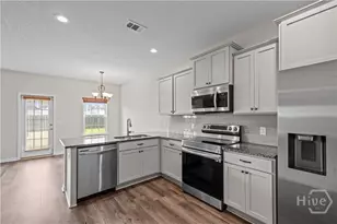 153 Brightleaf Cir, Hinesville, GA 31313 - Photo 12