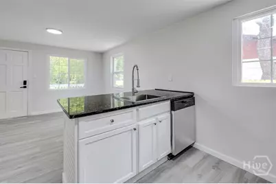 1006 Lynah Street, Savannah, GA 31415 - Photo 12