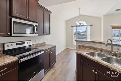 117 Greyfield Circle, Savannah, GA 31407 - Photo 8