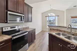 117 Greyfield Cir, Savannah, GA 31407 - Photo 8