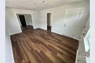 2024 Eppinger Street, Savannah, GA 31415 - Photo 4