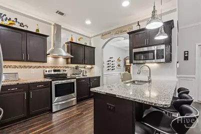 128 Waverly Way, Savannah, GA 31407 - Photo 12