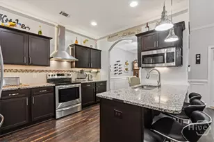 128 Waverly Way, Savannah, GA 31407 - Photo 12