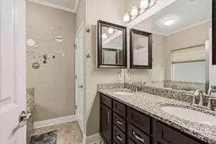 128 Waverly Way, Savannah, GA 31407 - Photo 28