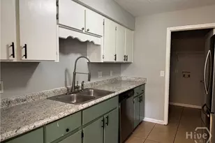 902 Black Willow Dr, Hinesville, GA 31313 - Photo 2