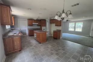 110 Bird Rd, Springfield, GA 31329 - Photo 10