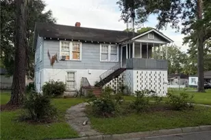 1201 McCormick St, Savannah, GA 31404 - Photo 2