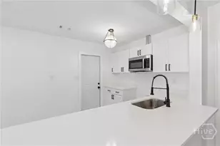 1306 E 54th St, Savannah, GA 31404 - Photo 24