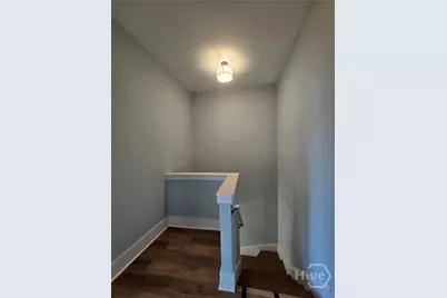 521 W 38th Street, Savannah, GA 31415 - Photo 10