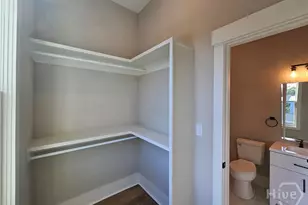 521 W 38th St, Savannah, GA 31415 - Photo 16