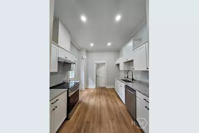 521 W 38th Street, Savannah, GA 31415 - Photo 38
