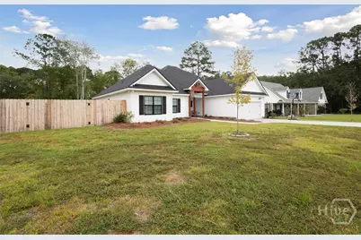 204 Lexington Avenue, Rincon, GA 31326 - Photo 2