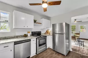 1113 E 59th St, Savannah, GA 31404 - Photo 8