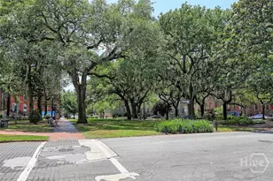 210 E State St, Savannah, GA 31401 - Photo 26