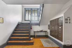 210 E State St, Savannah, GA 31401 - Photo 4