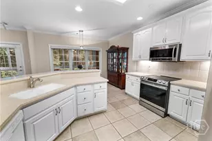 39 White Oak Bluff, Savannah, GA 31405 - Photo 12
