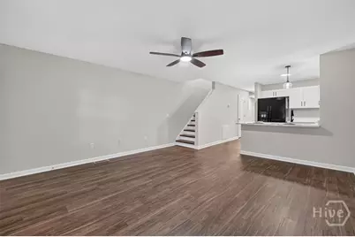 1516 E Henry Street, Savannah, GA 31404 - Photo 10