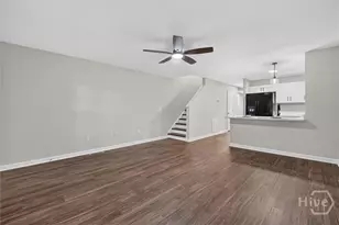 1516 E Henry St, Savannah, GA 31404 - Photo 10