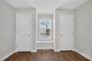 1516 E Henry St, Savannah, GA 31404 - Photo 18