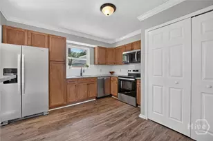 1927 Pendleton St, Savannah, GA 31405 - Photo 12