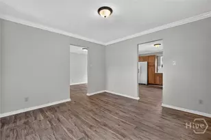 1927 Pendleton St, Savannah, GA 31405 - Photo 8