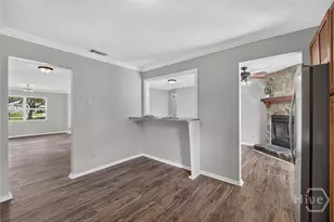 1927 Pendleton St, Savannah, GA 31405 - Photo 14