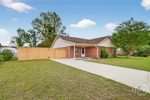 722 Cindy Ln, Hinesville, GA 31313 - Photo 4