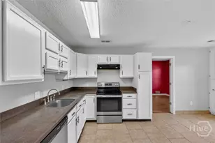 722 Cindy Ln, Hinesville, GA 31313 - Photo 14