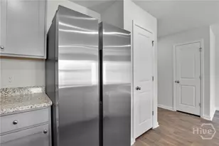 210 Coneflower Rd, Bloomingdale, GA 31302 - Photo 10