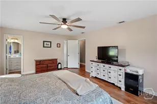 205 W 4th St, Springfield, GA 31329 - Photo 16