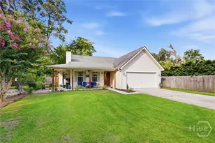 126 Holcomb St, Savannah, GA 31406 - Photo 2