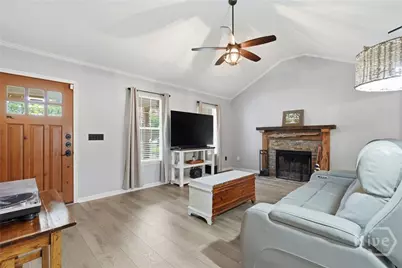 126 Holcomb Street, Savannah, GA 31406 - Photo 4