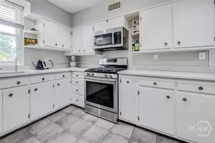 18 E 61st St, Savannah, GA 31405 - Photo 20