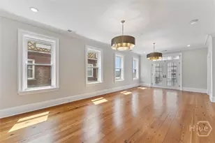 24 E Liberty St, Savannah, GA 31401 - Photo 12